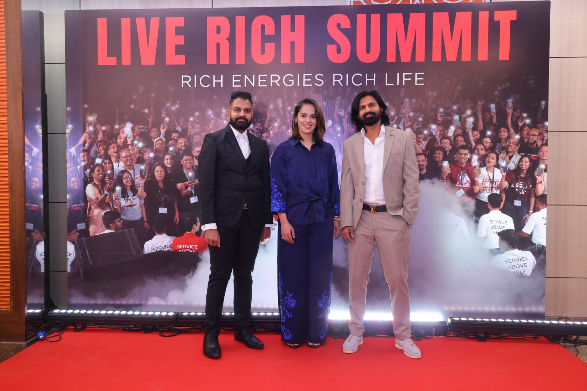 Dev Gadhvi and CA Mayur Mehta with Saina Nehwal at Live Rich Summit