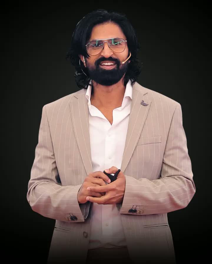 Dev Gadhvi, keynote speaker